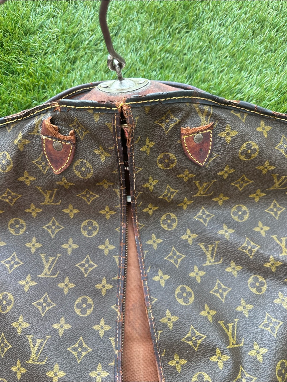 Louis vuitton garment bag 1970’s vintage to repair - Picture 9 of 16